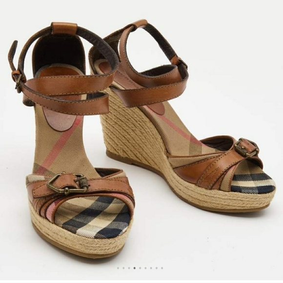 Burberry Brown Leather and Nova Check Canvas Buckle Detail Espadrille Wedge Sand - Picture 1 of 3